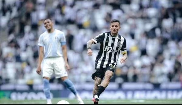 Grêmio perde para o Atlético-MG e fica pressionado na parte de baixo do Brasileirão